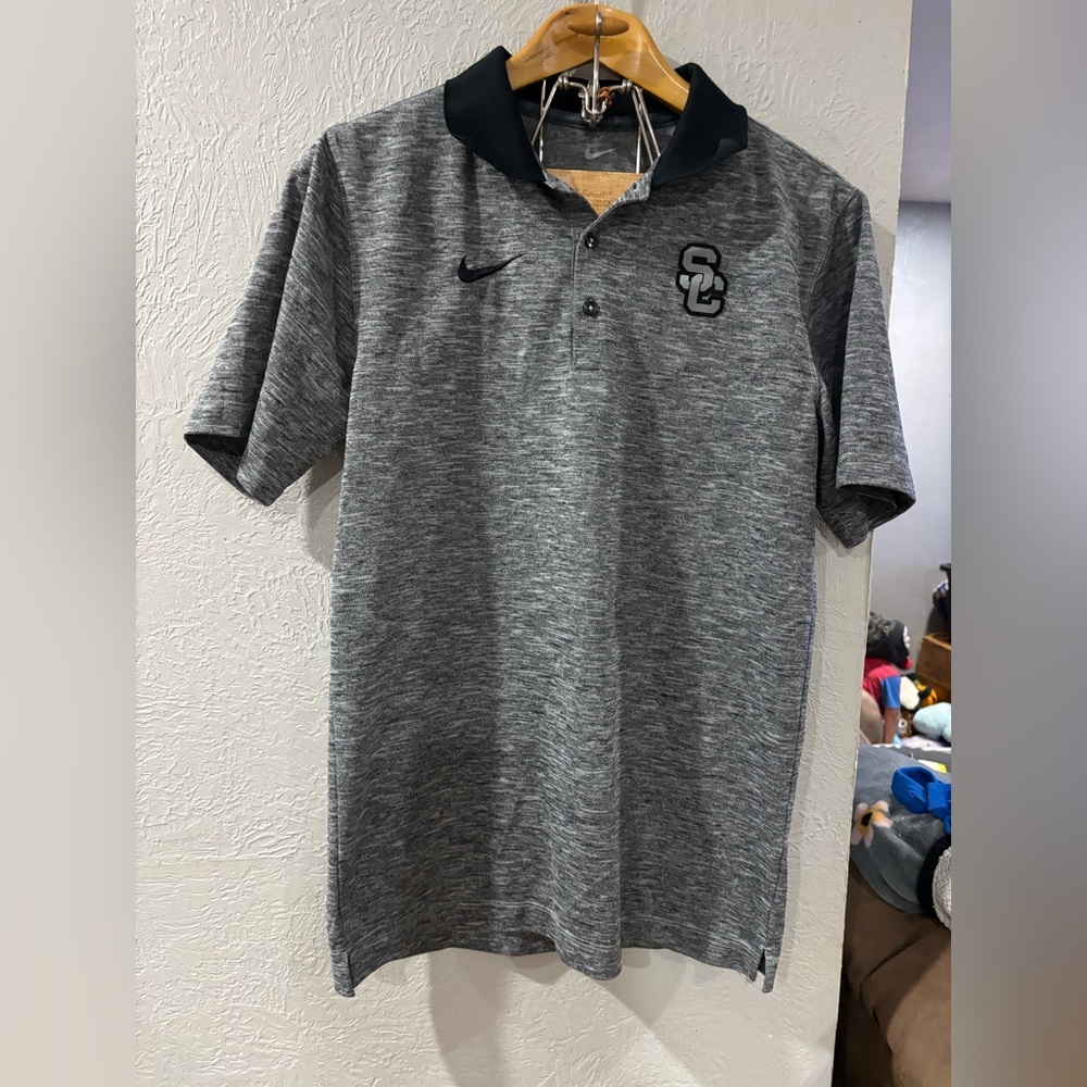 Nike Athletics Sports South Carolina Game NCAA Button up Polo shirt sz S